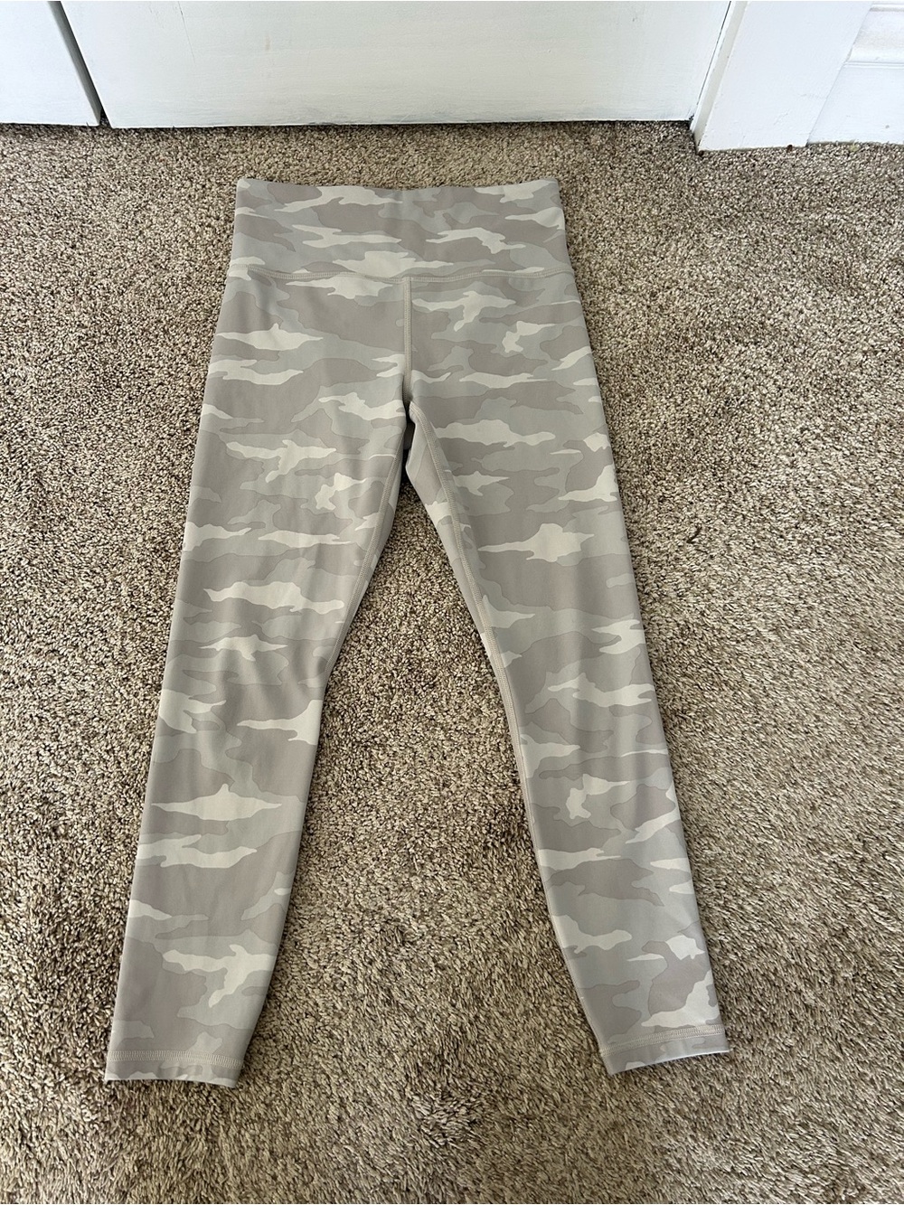 Athleta Kids Camo High-Waist Leggings - Taupe & Cream